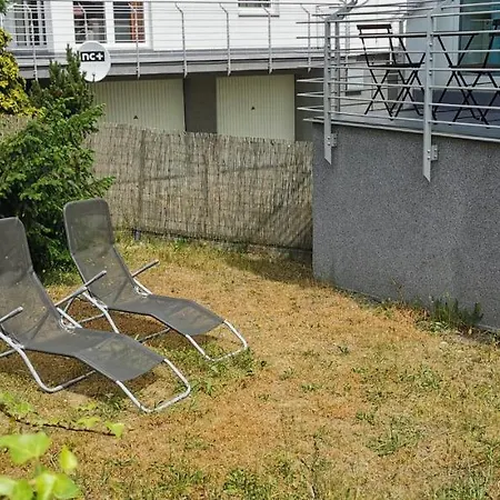 Bernadowska Lu Parking Ogrodek Balkon, 800m Plaza סופוט