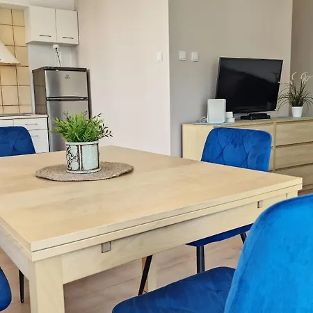 Bernadowska Lu Parking Ogrodek Balkon, 800m Plaza *